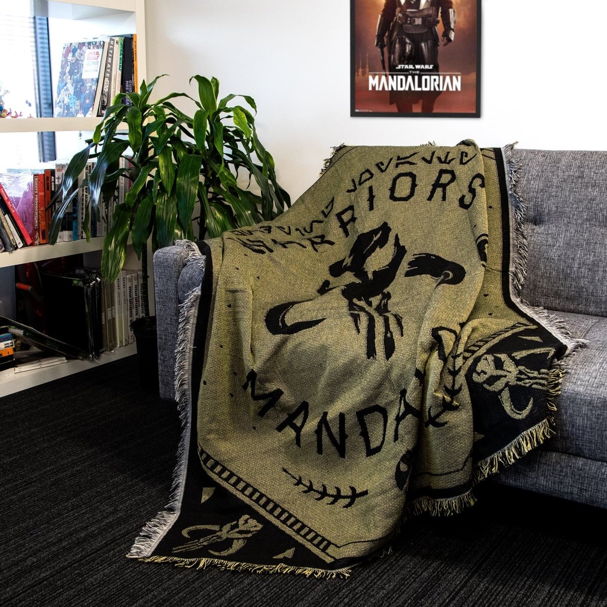 Star Wars Warriors of Mandalore Throw