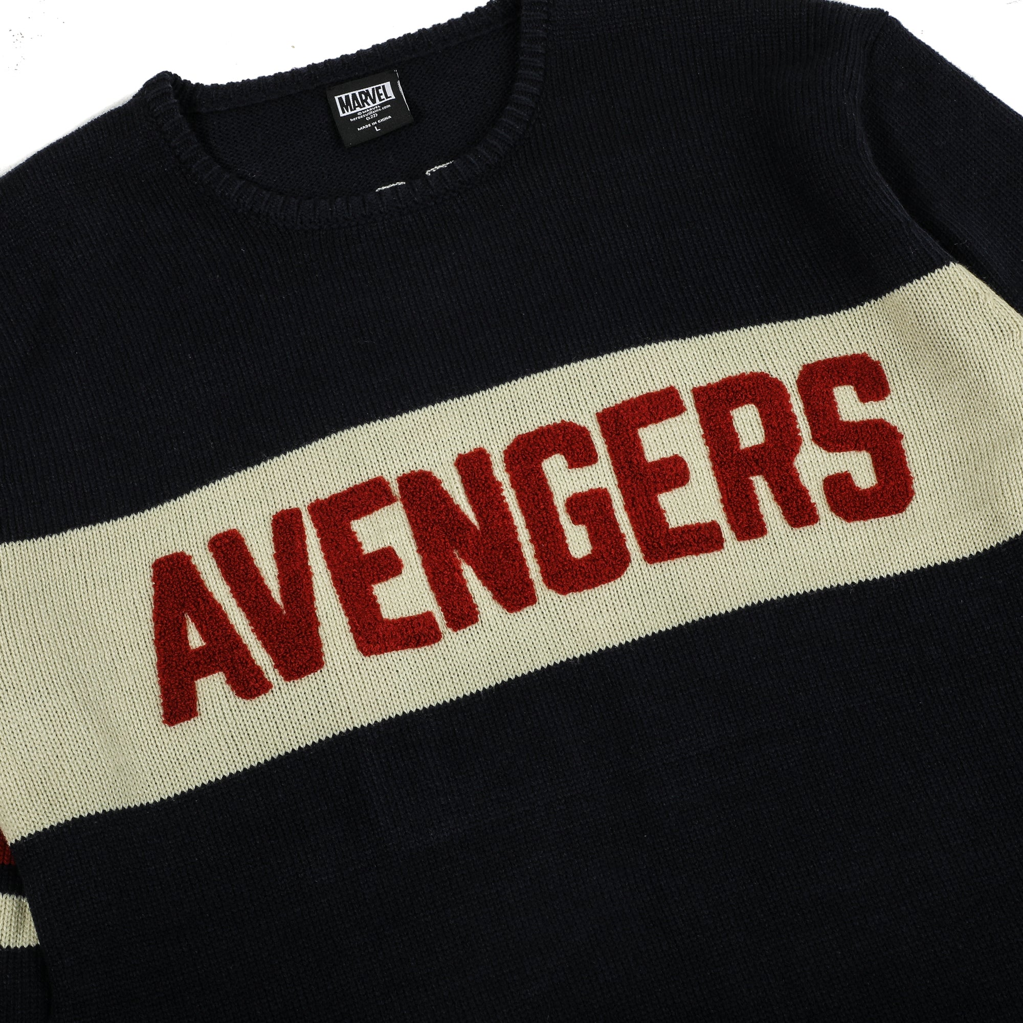 Pull universitaire avec logo Avengers