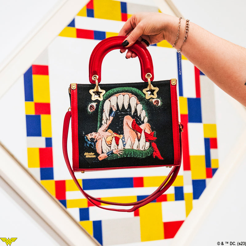 Wonder Woman Tapestry Red & Black Handbag