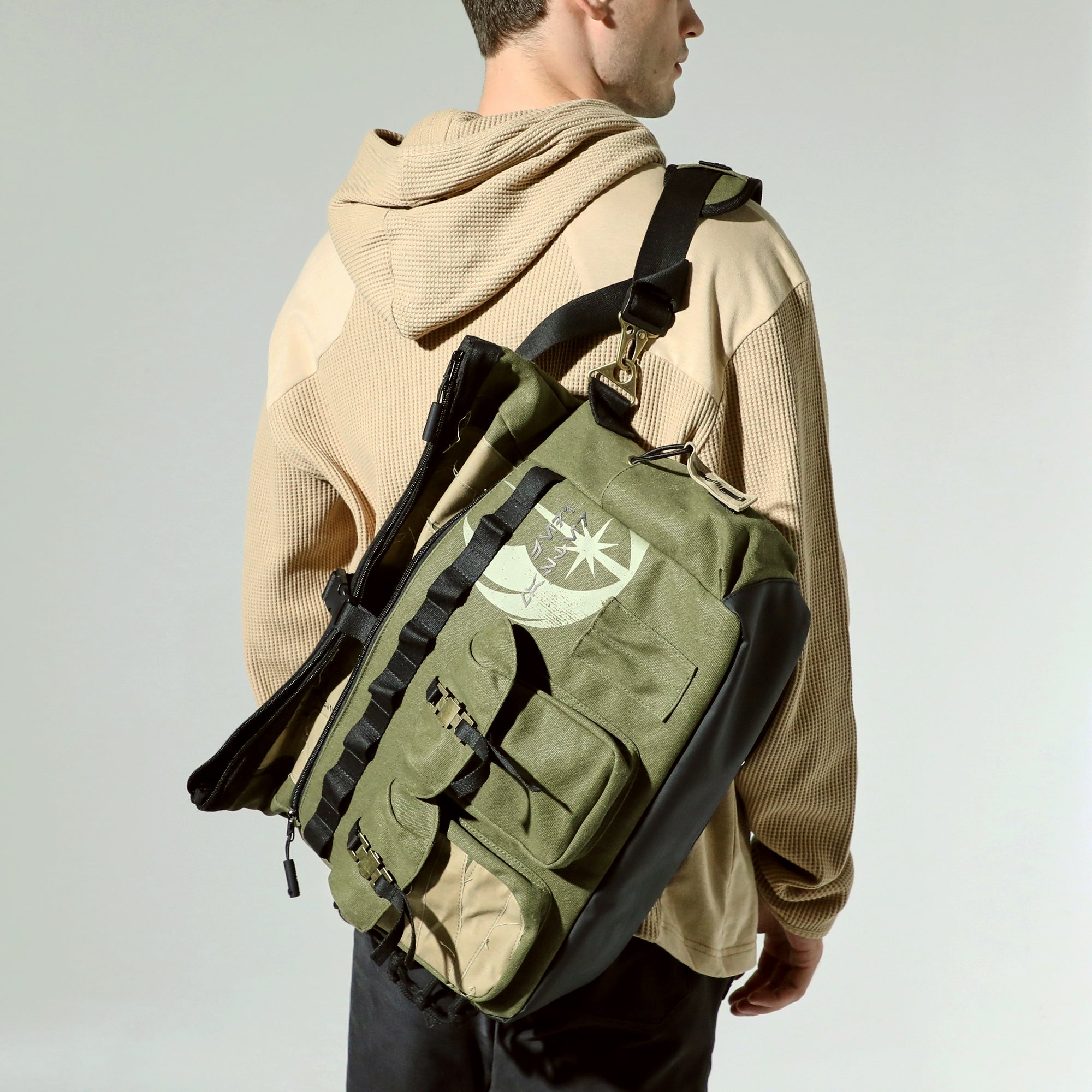 Jedi Convertible Roll Top Messenger Bag