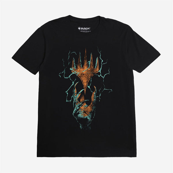 Magic: The Gathering Holding the Magic Black Classic Comfort Tee