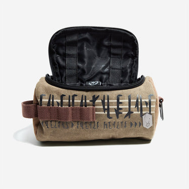 The Mandalorian Cadet Dopp Kit - Heroes & Villains-Star Wars-Dopp Kit