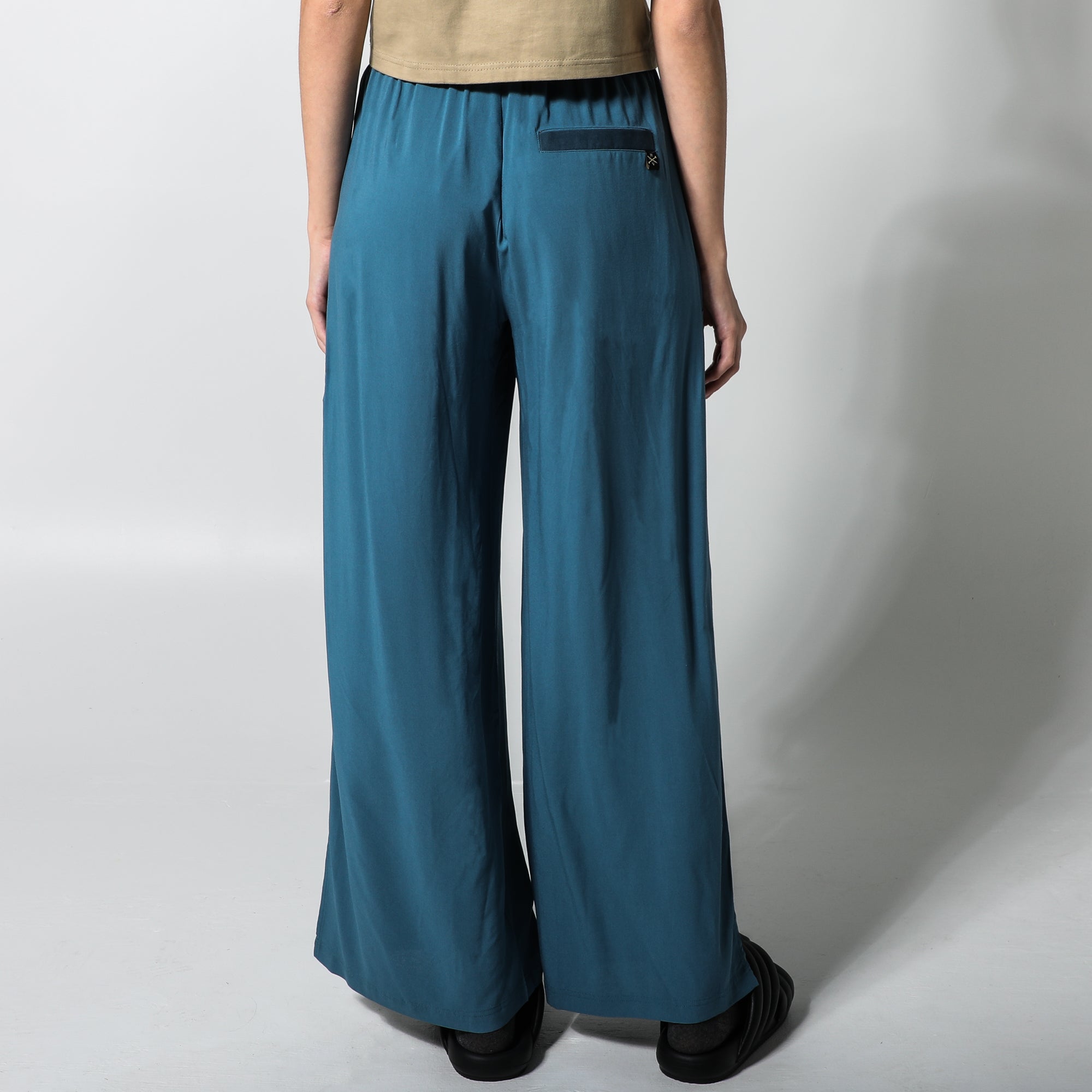 Ahsoka High-Waisted Wide Leg Pants